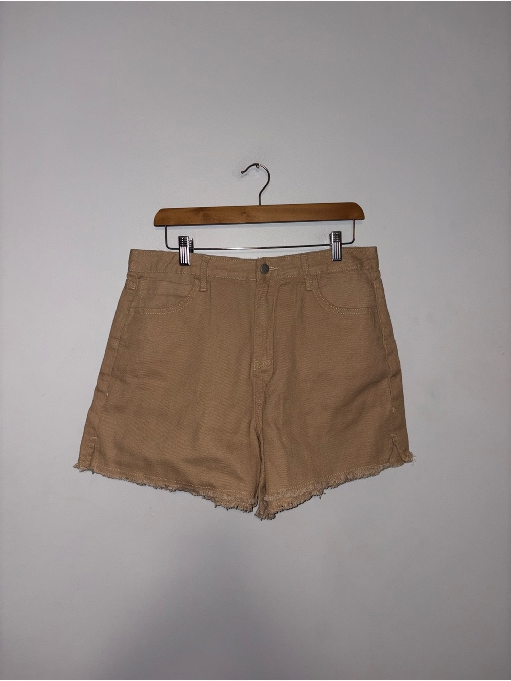 SHEIN • Beige Shorts (NWOT)